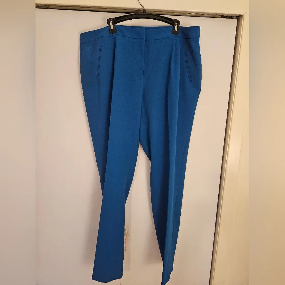 Pants - Picture 2 of 3